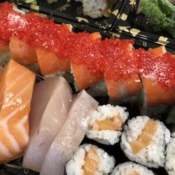 FusionCore Japanese Eatery - House special combo with maple roll~