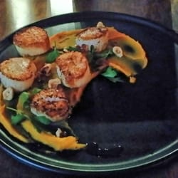 Scallops appetizer. A beautiful, wonderfully flavourful dish!