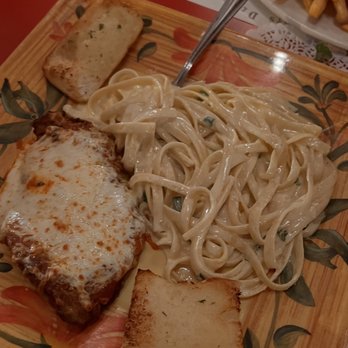 Restaurant Biggys Deli & Pizza - a plate of food - Delis Near Me - Saint-Jerome, Quebec Restaurant Biggys Deli & Pizza - a plate of food - Delis Near Me - Saint-Jerome, Quebec