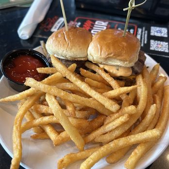 Junction Bar & Grill - 2 Double Double Wagyu Beef Sliders - Sports Bars Near Me - San Diego, California Junction Bar & Grill - 2 Double Double Wagyu Beef Sliders - Sports Bars Near Me - San Diego, California