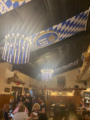 Nurnberger Bierhaus by null