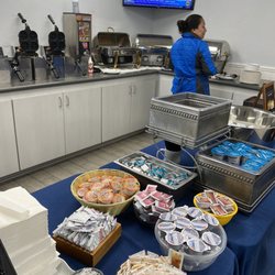 Pismo Lighthouse Suites - Breakfast 6/1