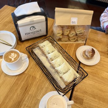 Moignet A Social Cafe - Bakeries Near Me - Las Vegas, Nevada Moignet A Social Cafe - Bakeries Near Me - Las Vegas, Nevada