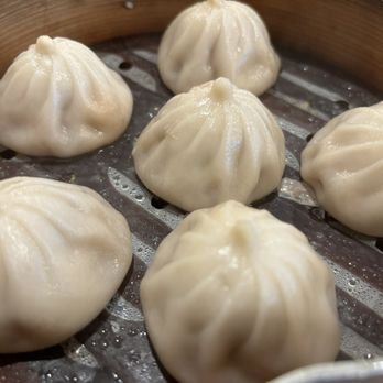 Yu Noodles - Pork Soup Dumplings (6pcs) - Chinese Near Me - Herndon, Virginia Yu Noodles - Pork Soup Dumplings (6pcs) - Chinese Near Me - Herndon, Virginia