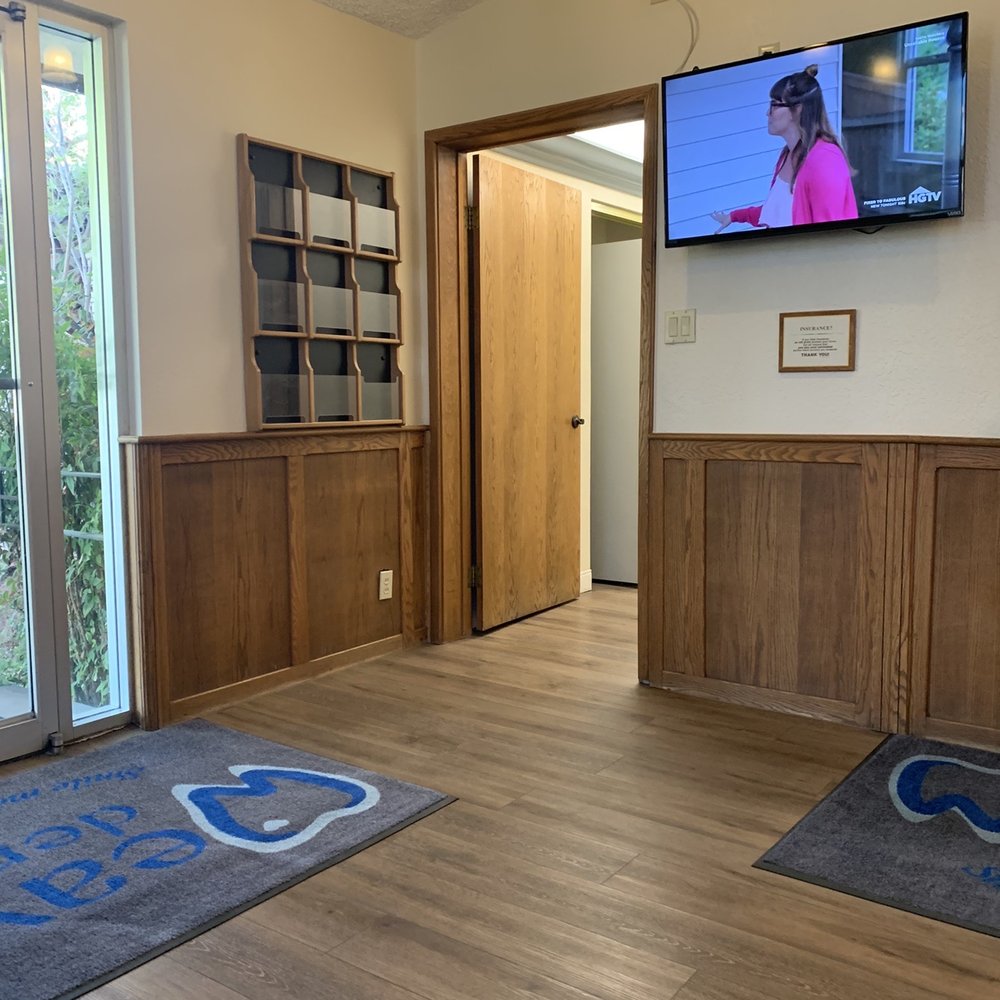 Weaver Matthew, DDS - Waiting room. - General Dentistry Near Me - Henderson, Nevada Weaver Matthew, DDS - Waiting room. - General Dentistry Near Me - Henderson, Nevada