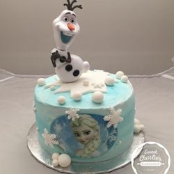 Sweet Charlie's Bakeshop - Frozen theme cake