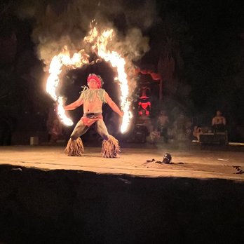 Chief's Luau - Performing Arts Near Me - Kapolei, Hawaii