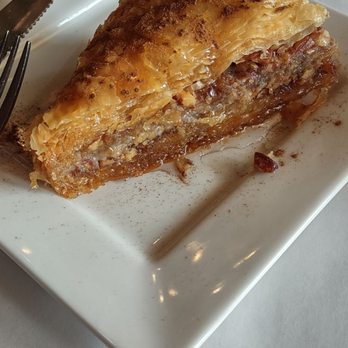Ithaca Greek Mediterranean Restaurant - Mediterranean Near Me - Markham, Ontario
