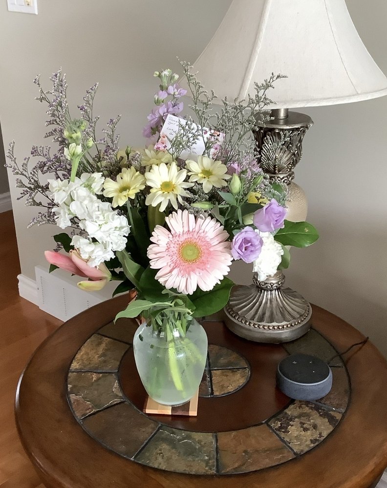 KAREN’S FLOWER SHOP Updated September 2024 39 Photos & 21 Reviews