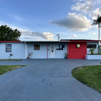 Happy Faces Academy Center - Child Care & Day Care Near Me - Miami, Florida Happy Faces Academy Center - Child Care & Day Care Near Me - Miami, Florida