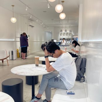 Dont Yell At Me - Sitting area - Bubble Tea Near Me - Seattle, Washington