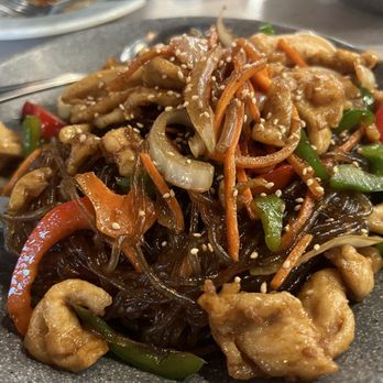Open Rice Blakeney - Gluten-free potato noodles with chicken - Ramen Near Me - Charlotte, North Carolina Open Rice Blakeney - Gluten-free potato noodles with chicken - Ramen Near Me - Charlotte, North Carolina