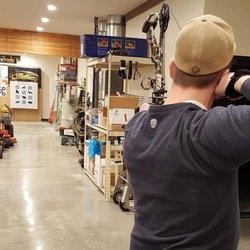 E-Z Pawn - Indoor range to test your new bow