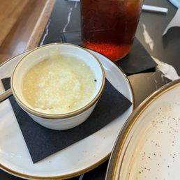Side of plain grits Side of plain grits