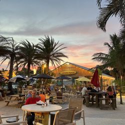 Tiki Bar & Grill - Great Monday night Jam night w Dave Scott