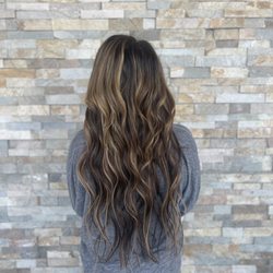 The Hair Extension Master - 22 inch microlinks to add some subtle balayage, highlights and some natural length