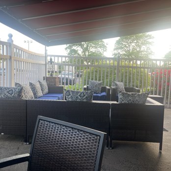 99 Restaurants - Patio dining! - Seafood Near Me - Glastonbury, Connecticut 99 Restaurants - Patio dining! - Seafood Near Me - Glastonbury, Connecticut