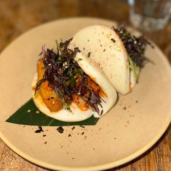 Belles Beach House - Bao bun - Tiki Bars Near Me - Venice, California