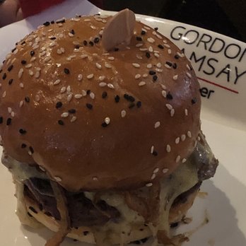 Gordon Ramsay Burger Las Vegas - Stout Burger - Burgers Near Me - Las Vegas, Nevada Gordon Ramsay Burger Las Vegas - Stout Burger - Burgers Near Me - Las Vegas, Nevada