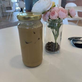 Perfect Blend - Iced Honey almond cinnamon latte - Coffee & Tea Near Me - Parker, Colorado