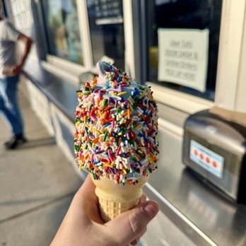 Doug's Delight - Ice Cream & Frozen Yogurt Near Me - Hazel Park, Michigan Doug's Delight - Ice Cream & Frozen Yogurt Near Me - Hazel Park, Michigan