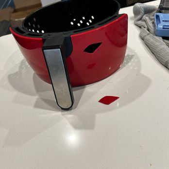 M & D Pro Movers - Broken air fryer - Movers Near Me - Hollywood, Florida