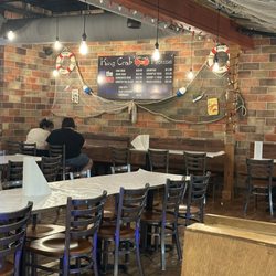 King Crab House - Cute seating everywhere