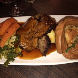 The Bell - Sunday roast!