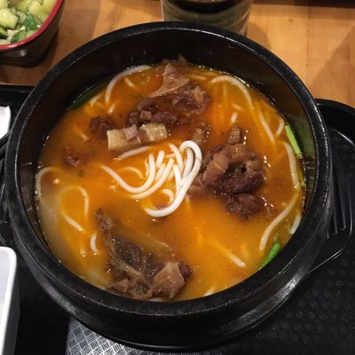 Daguan Noodle by null
