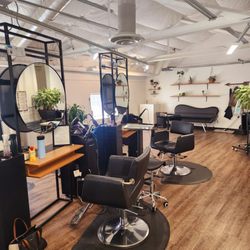 Atelier Beauty Bar - Second level at Atelier Beauty Bar.