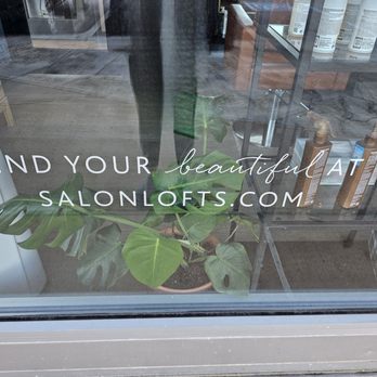 Salon Lofts Arbor Walk - Shared Office Spaces Near Me - Austin, Texas