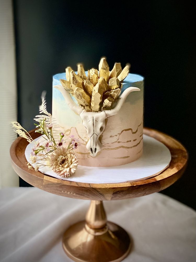 Fresh Cake by Suzy Logo