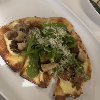 Mozaik - Pork belly flatbread - Mediterranean Near Me - Sonoma, California Mozaik - Pork belly flatbread - Mediterranean Near Me - Sonoma, California