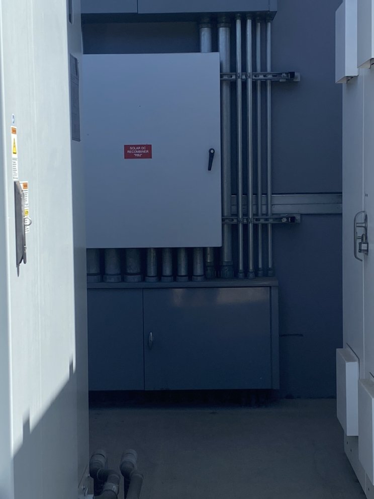 Slide of Redd’s Electrical Services