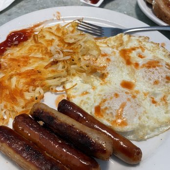 Country Waffles - 14$ plate - Breakfast & Brunch Near Me - Woodland, California Country Waffles - 14$ plate - Breakfast & Brunch Near Me - Woodland, California
