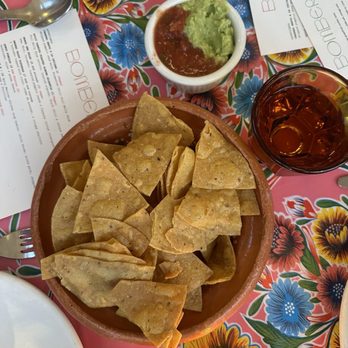 Bombera - Chips and salsa - Mexican Near Me - Oakland, California