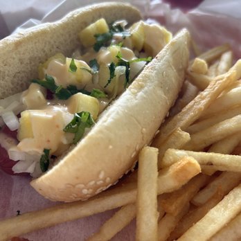 Ula Ula Cafe - Hotdog - Food Trucks Near Me - Wailuku, Hawaii Ula Ula Cafe - Hotdog - Food Trucks Near Me - Wailuku, Hawaii