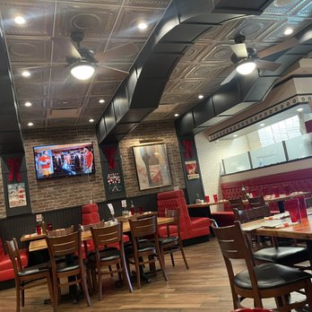 Angelina's - Pizza Near Me - Lynbrook, New York