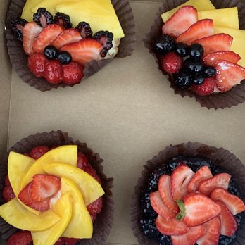 La Farine Bakery - Bakeries Near Me - Oakland, California