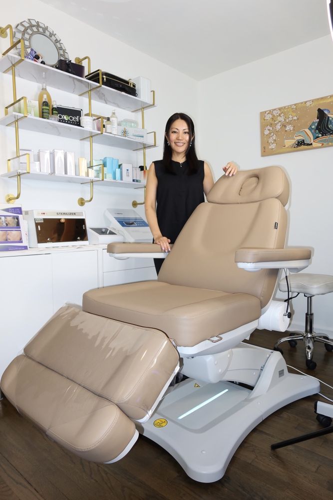 Midori Beauty Spa Logo