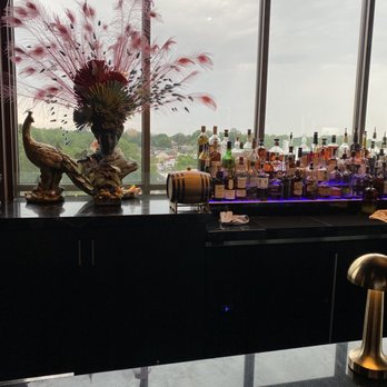 Tiger and Peacock - Cocktail Bars Near Me - Memphis, Tennessee