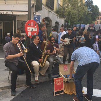 El Rastro - Flea Markets Near Me - Madrid, M
