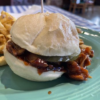 Jake's Roadhouse - Pulled pork slider - Barbeque Near Me - Monrovia, California