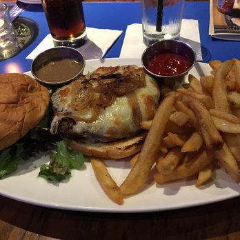 Blue Note Hawaii - Burger - Music Venues Near Me - Honolulu, Hawaii Blue Note Hawaii - Burger - Music Venues Near Me - Honolulu, Hawaii