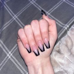 Nails Plus