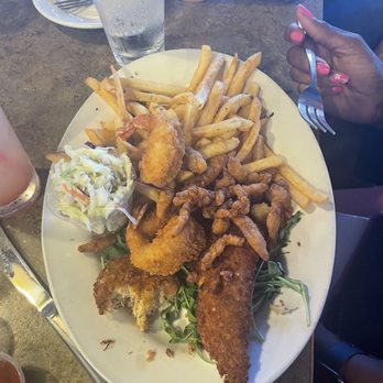 Budd Bay Cafe - Seafood Near Me - Olympia, Washington