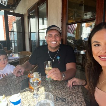 Cafe Mimosa - Summer smiles - Breakfast & Brunch Near Me - San Clemente, California