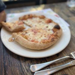 Fratelli Fresh - Kids cheese pizza