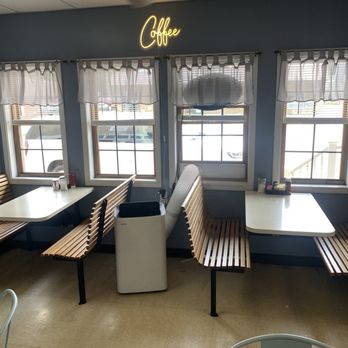The Diner On Main - Inside - Diners Near Me - Smithfield, Pennsylvania