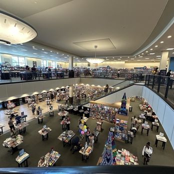 Barnes and Noble - View from the escalator - Bookstores Near Me - Wesley Chapel, Florida